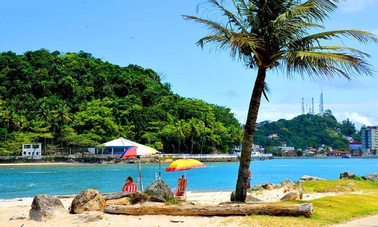 Casa Com Piscina , Churrasqueira, Wi-Fi, Em Rua De Areia A 1Km Da Praia, Bairro Sussegado, Proibido Uso De Som Extremamente Alto Ideal Para Descansar Итаньяэн Экстерьер фото